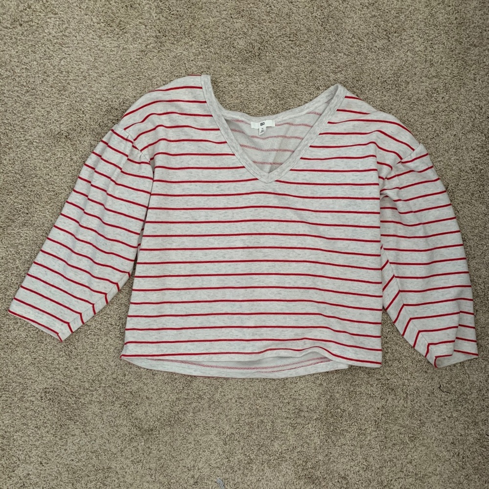 Striped balloon sleeved crop top